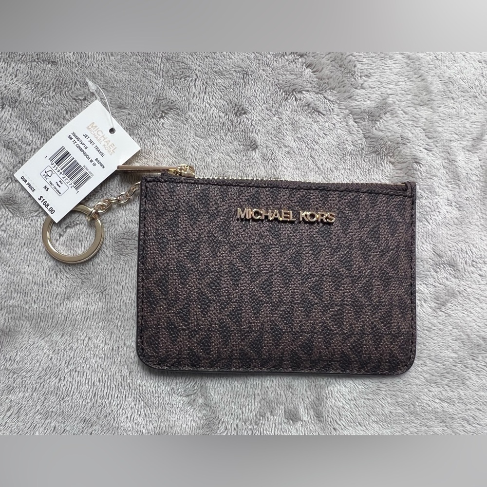 Michael Kors Jet Set Travel Wallet NWT